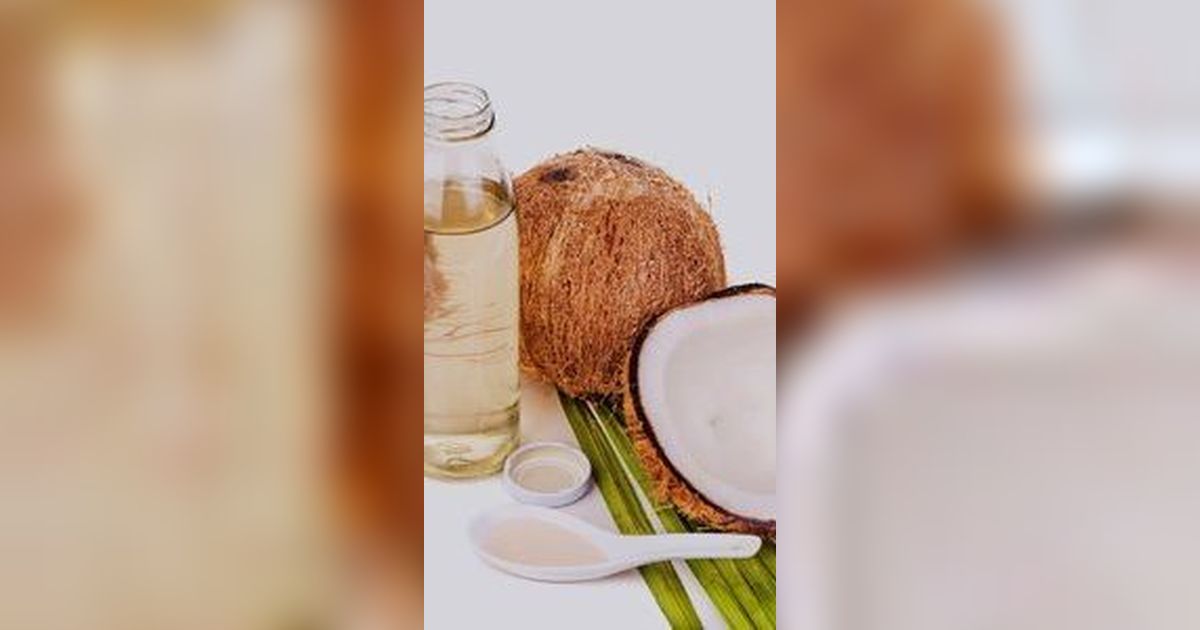 Minyak Bibir dari Intisari Sari Wild Black Orchid: Penuh Khasiat dan Berkualiti