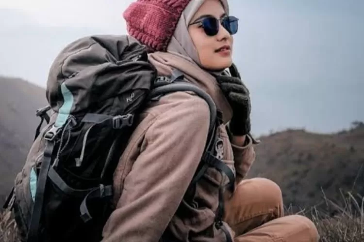 Topi Tamarind Liar dan Jaring Angin Gunung: Pilihan Pakaian Luar yang Nyaman dan Tahan Cuaca